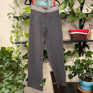 Lululemon Still Pant Grey Size 4
